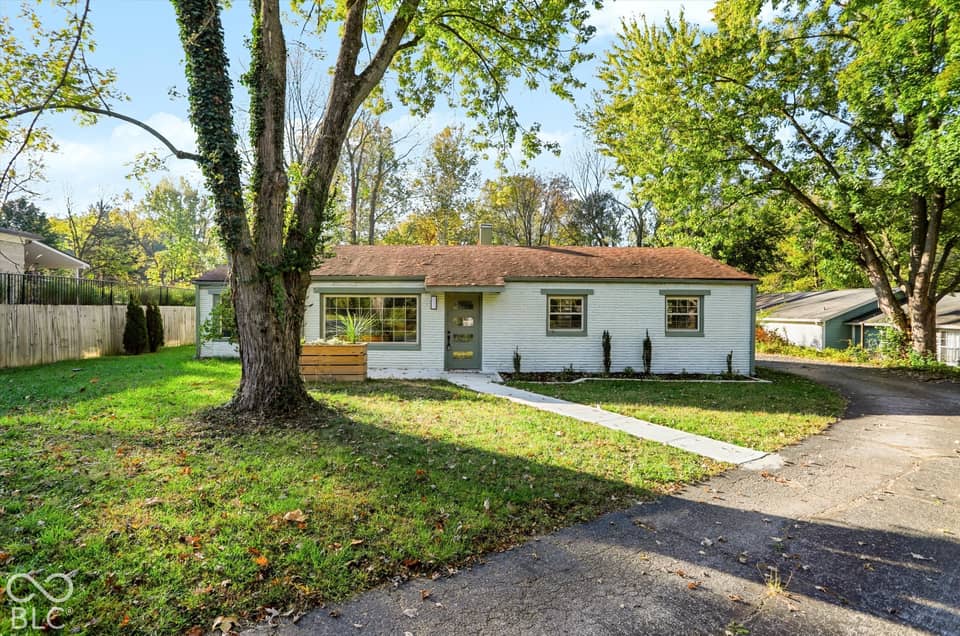3209 E Loretta Drive, Indianapolis, IN 46227, photo 1 of 50