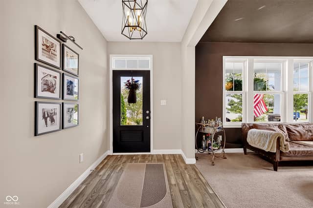 6529 Eagles Nest Lane, McCordsville, IN 46055, photo 5 of 43