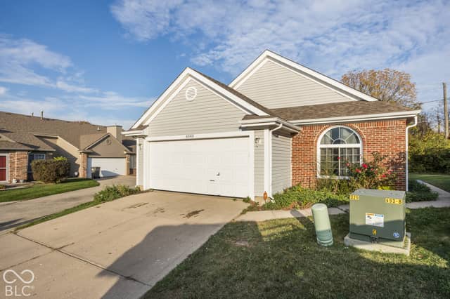 6543 Cahill Place, Indianapolis, IN 46214, photo 2 of 42