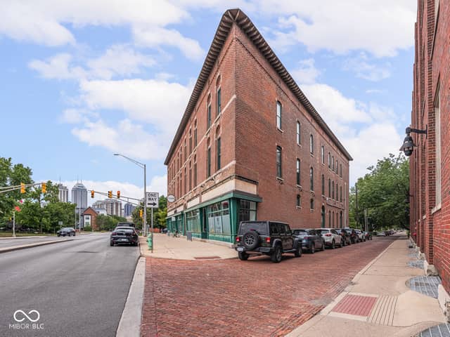 970 Fort Wayne Avenue #301, Indianapolis, IN 46202, photo 3 of 36