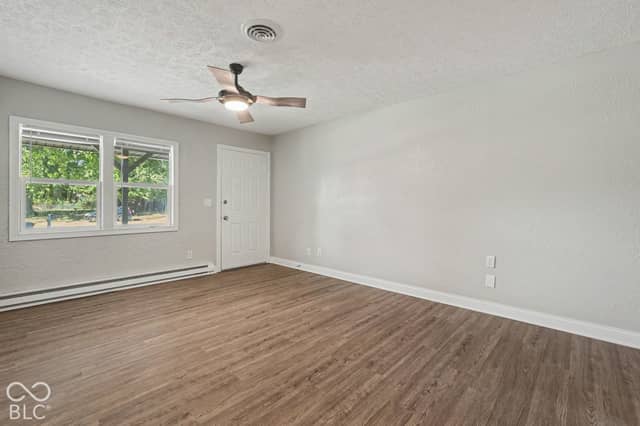 5505 Furnas Court, Indianapolis, IN 46221, photo 4 of 15