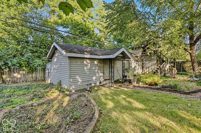2820 Lucas Way, Columbus, IN 47203, photo 5 of 20