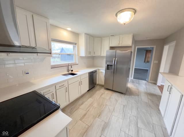 10209 Broadway Street, Indianapolis, IN 46280, photo 3 of 24