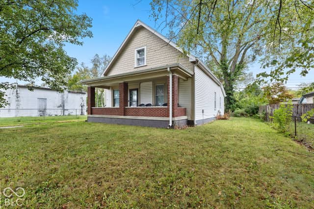 3711 Aurora Street, Indianapolis, IN 46227, photo 3 of 36