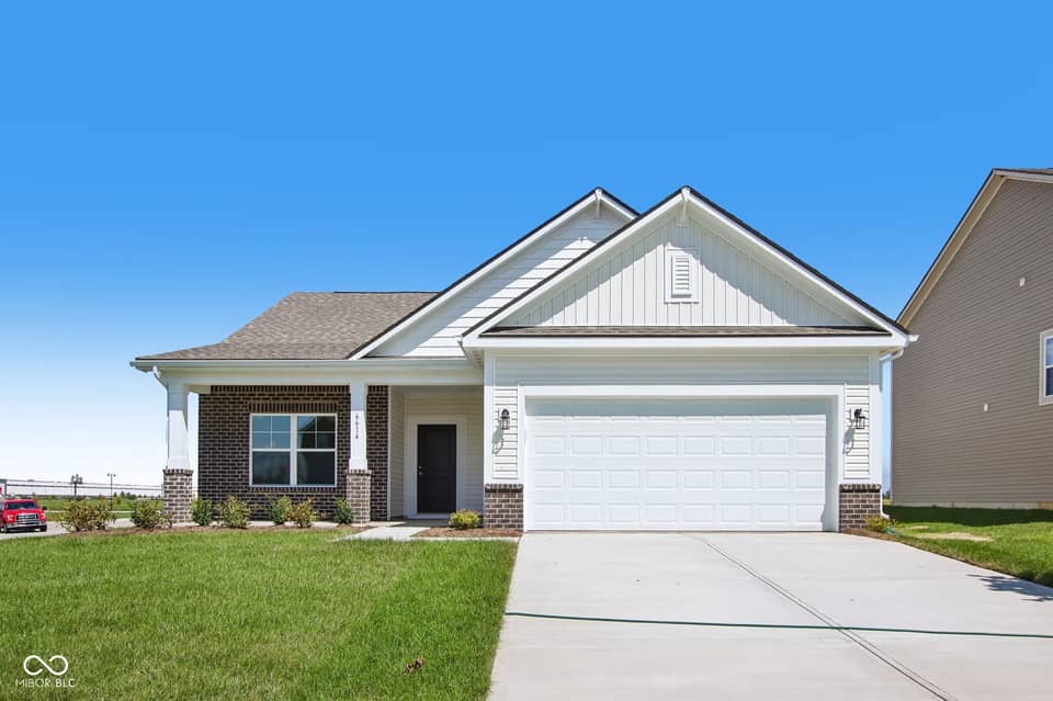 6614 W Whispering Way, Greenfield
