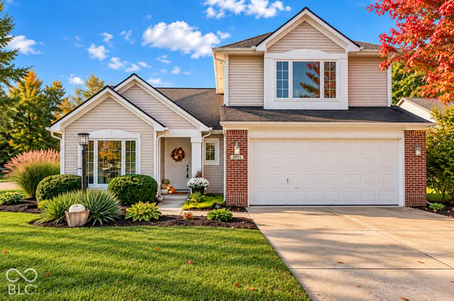 8921 Woodlark Drive, Fishers, IN 46038, photo 2 of 21