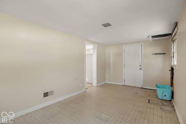 622 W 41st Street, Indianapolis, IN 46208, photo 4 of 15