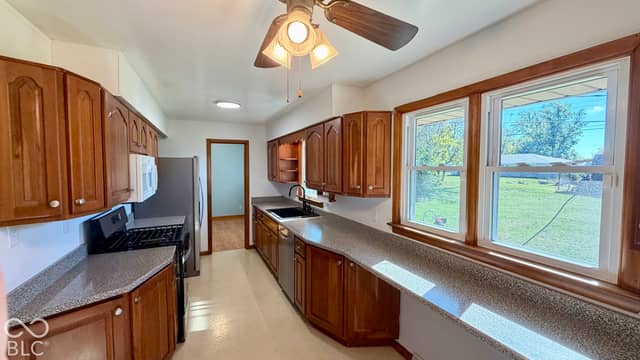 2635 15th Street, Columbus, IN 47201, photo 4 of 30