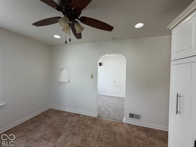 122 S 6th Avenue, Beech Grove, IN 46107, photo 3 of 17