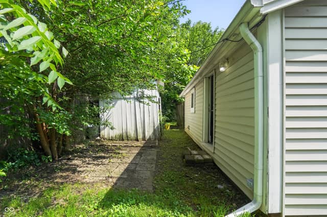 14 Wood Street, Greenfield, IN 46140, photo 4 of 26