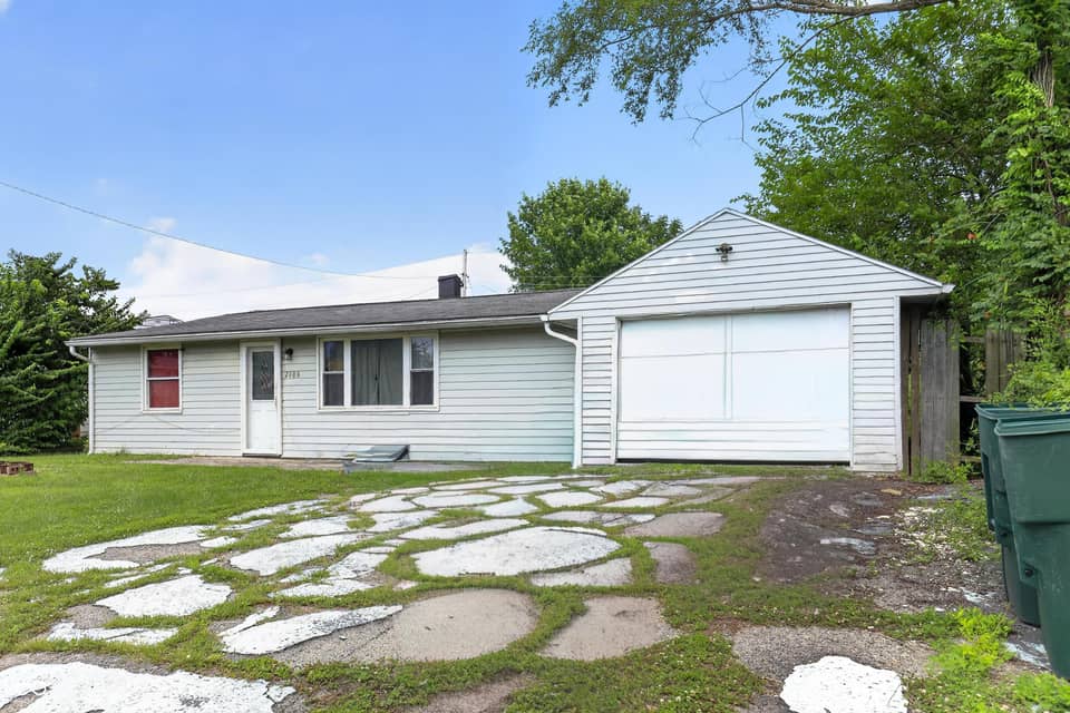 2808 N Westwood Road, Muncie