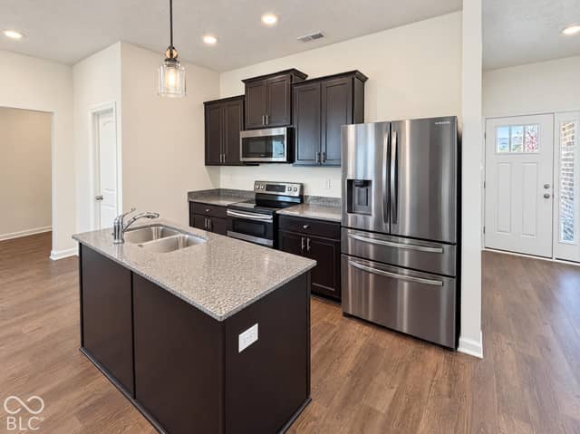 9831 Mystic Sun Court, Fishers, IN 46040, photo 4 of 33