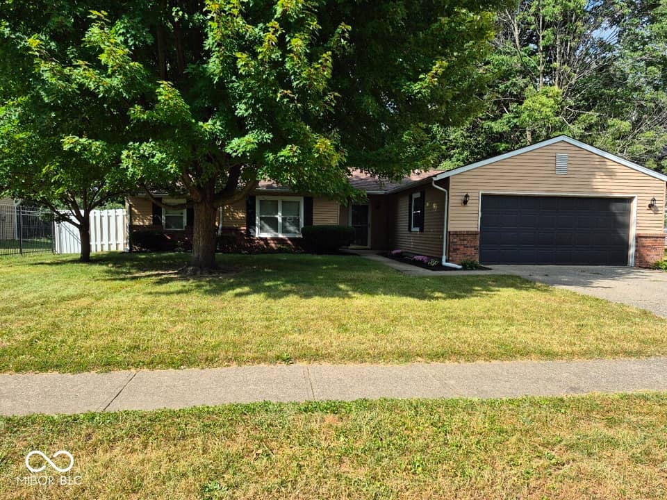 4210 Oil Creek Drive, Indianapolis
