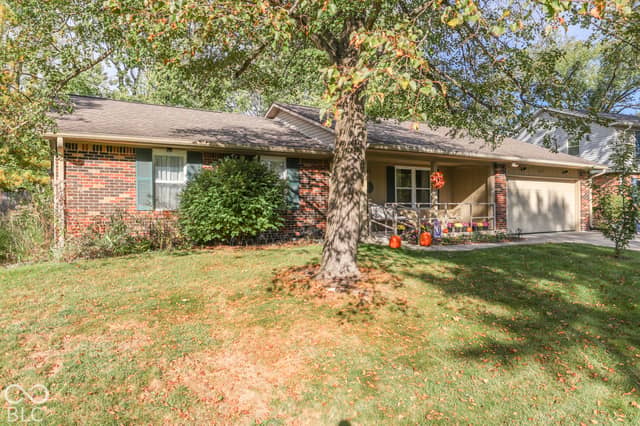 8658 Gunpowder Drive, Indianapolis, IN 46256, photo 2 of 53