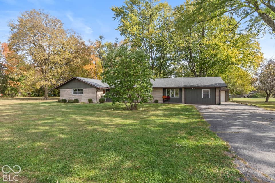 1947 Argyle Drive, Avon, IN 46123, photo 1 of 32