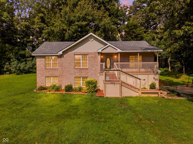5920 Hidden Lake Lane, Nineveh, IN 46164, photo 4 of 56