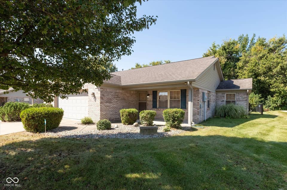 5612 Blairwood Drive, Indianapolis, IN 46237, photo 1 of 26