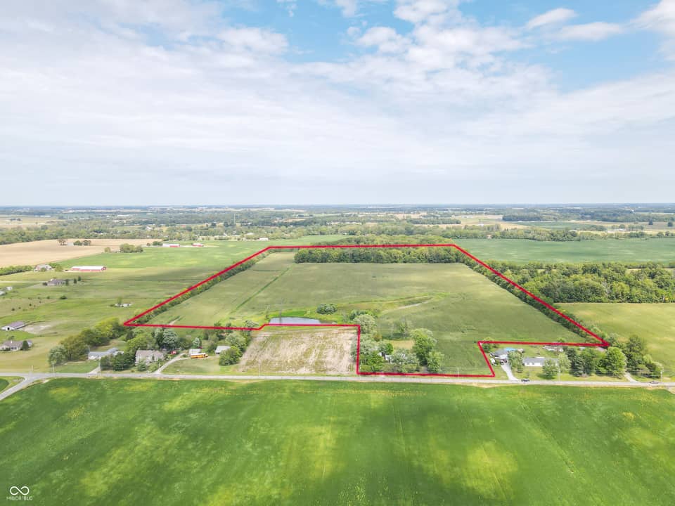596 W 100 N, Greenfield