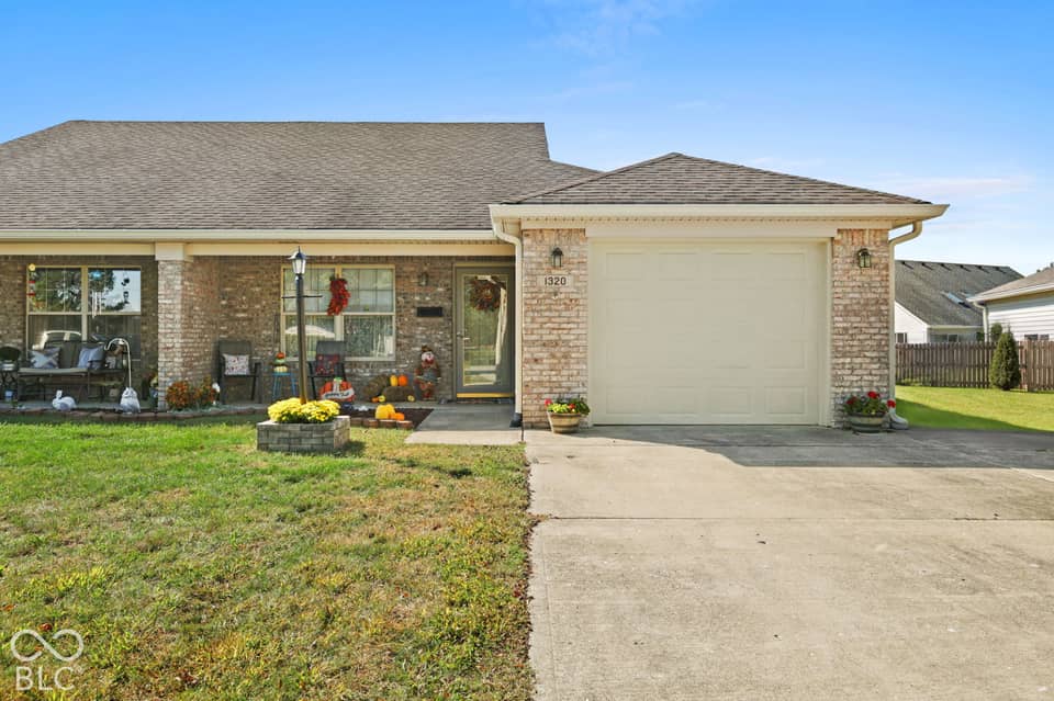 1320 Swan Drive, Franklin, IN 46131, photo 1 of 35