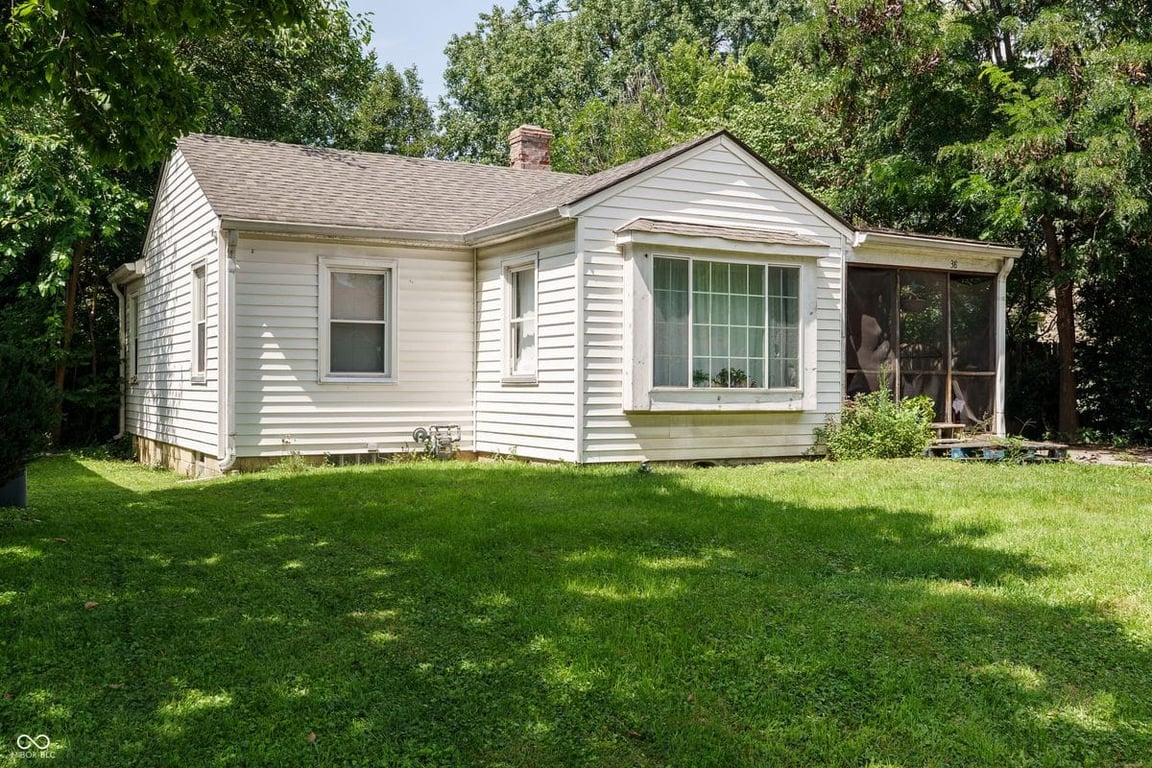 38 N Catherwood Avenue, two bedroom single family home, exterior photo