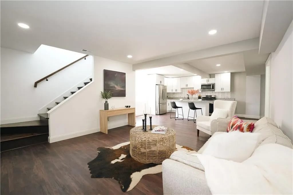 Image from Roots Deal Sheet: This week in Indy: 18 units, an off-market duplex, and a $285K east side rental