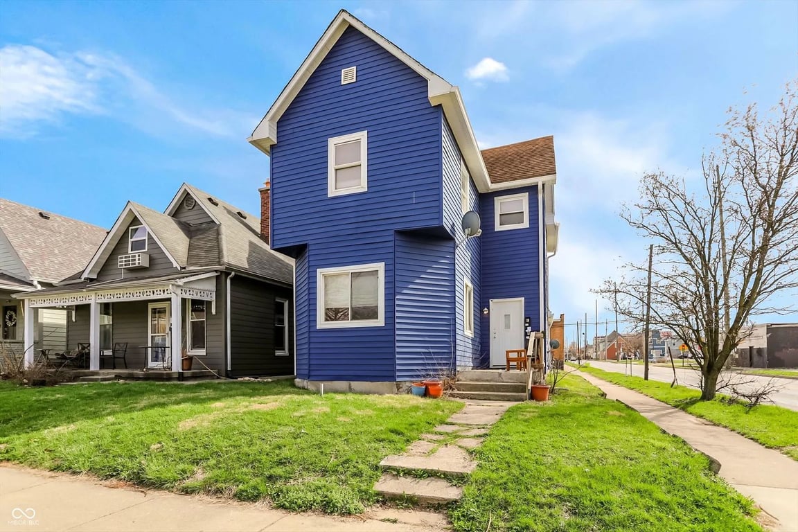 Image from Roots Deal Sheet: This week in Indy: a $4,320/mo duplex, a WILD story, and 6 more properties