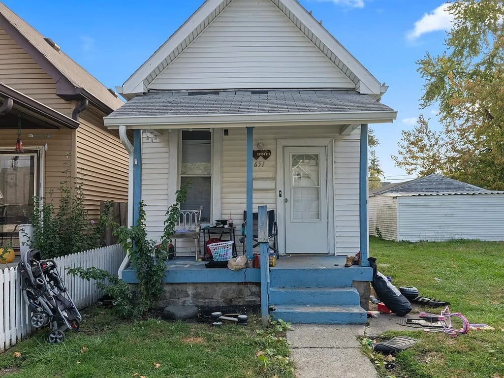 Roots Listing Deal 🔥, from Indy Investor Update: Bold 2025 Predictions, Off-Market Deals, Triplex in Fountain Square, and