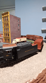 Broadway PRR 2-8-2 Mikado on small HO layout with 15_ radius curves!