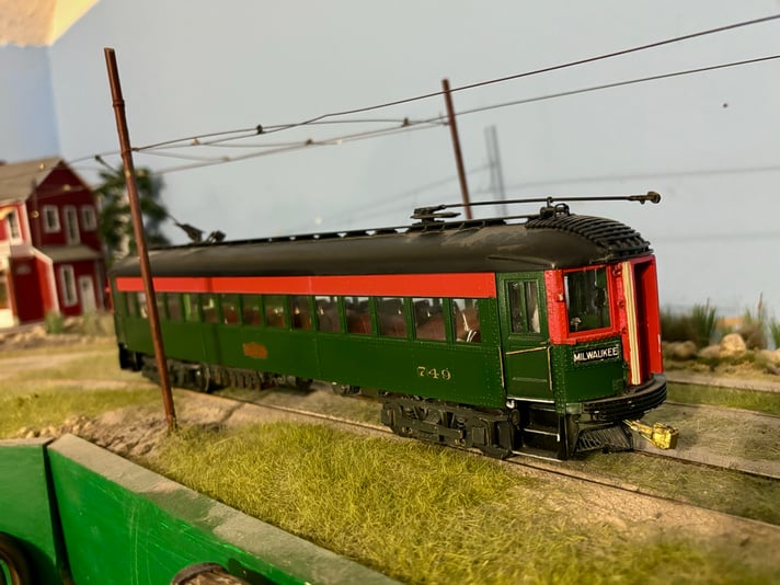 60E283BA-E5EE-4BC6-8B9B-C0D2C7E8A46D