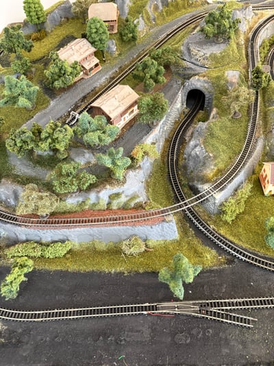 4B1DC0D3-3EBB-439A-80A6-830D59399FF3