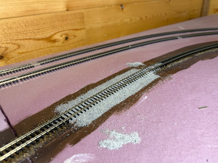 First bit of ballast gluing in at long last. Day 1 of scenery