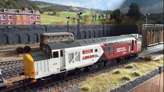 E5026155-C591-45F7-932F-F4B89471D4E6