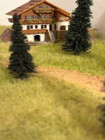 DBF237C7-884A-473E-B8DA-35E1113DA345