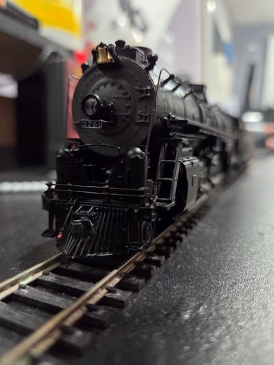 e1738769-aba0-48e1-90cf-dcc3a040b44a