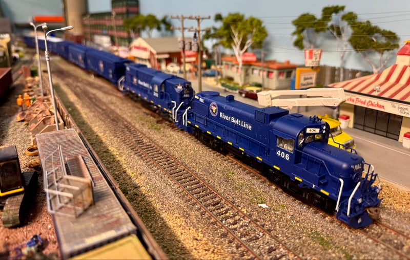 4E13C636-31D9-466D-84DF-547F536D252F