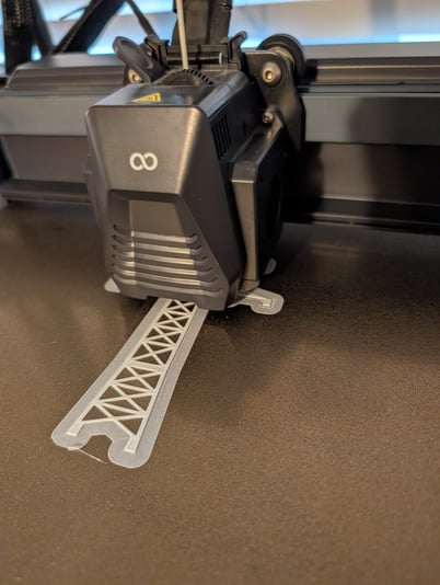 PXL_20251129_225942689