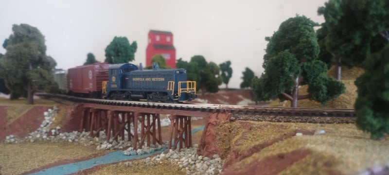 Perri Central #37 crosses Apple Creek (6)