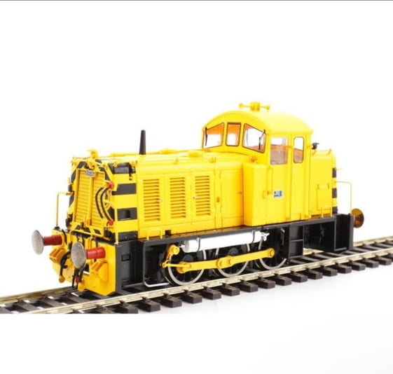 EF9BD38A-8F8A-4BF4-AF70-E24466A0D997