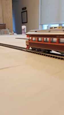 AHM Rivarossi Premier Edition Alton 4-6-2 & 6 cars on Atlas Code 83 Plywood Pacific