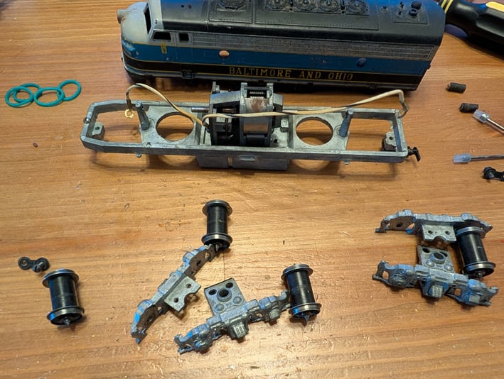 PXL_20250316_214109248