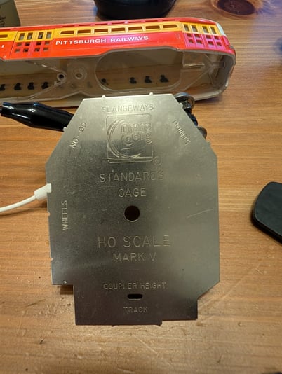 PXL_20250404_225021919