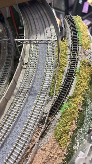 B8753E15-47F0-4CCA-9A59-9E2575D0801B