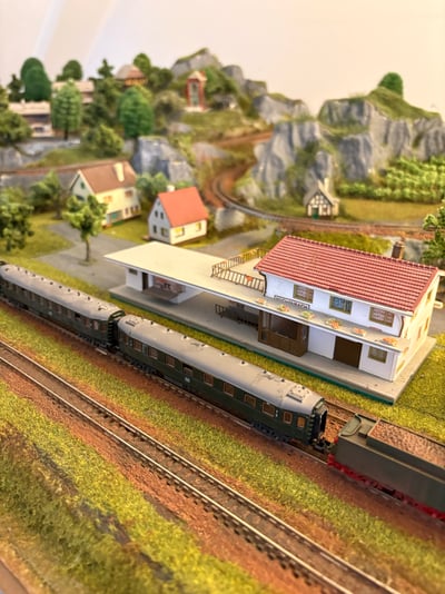 A30DE043-4BB9-4E3B-B72B-99E7EE5BE841