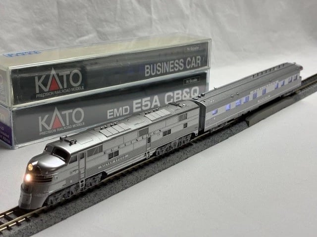 CB&Q EMD E5A 9910A_1