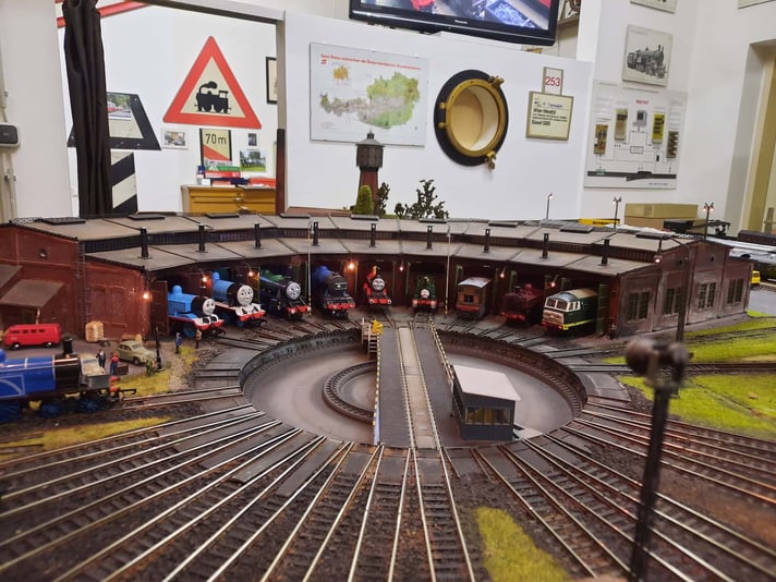 518216930_1149912227173370_8559541575627856429_n