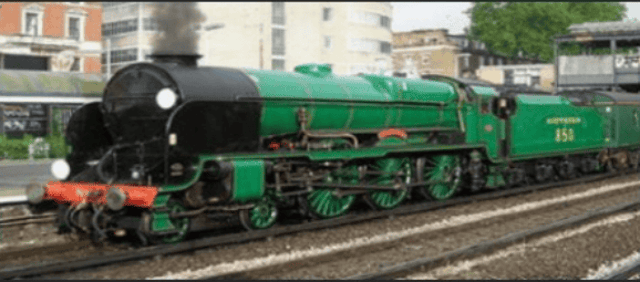 Screenshot from 2025-11-01 01-06-50