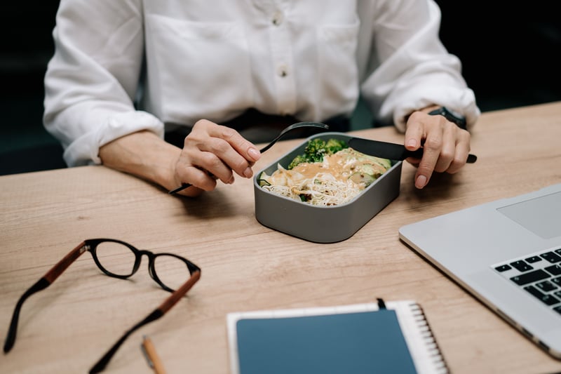 TRAVELISIMO 60W 3-in-1 Electric Lunch Box