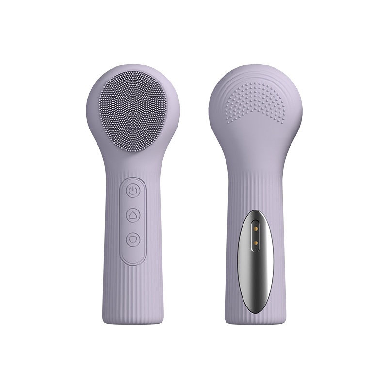 Both faces of the dual-sided cleansing brush in lilac