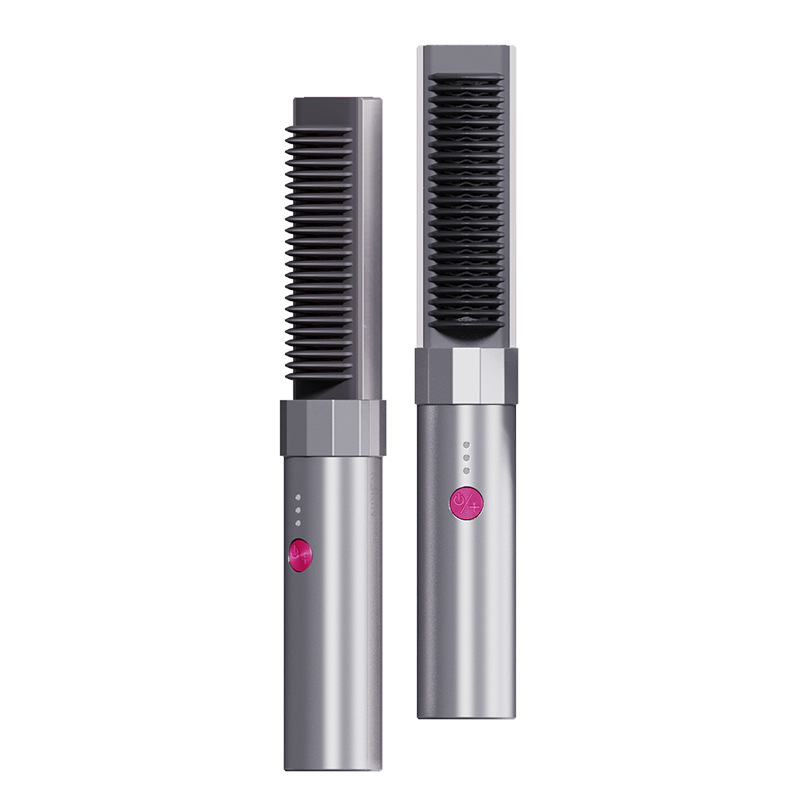 The long comb and the short travel comb laid out next to each other