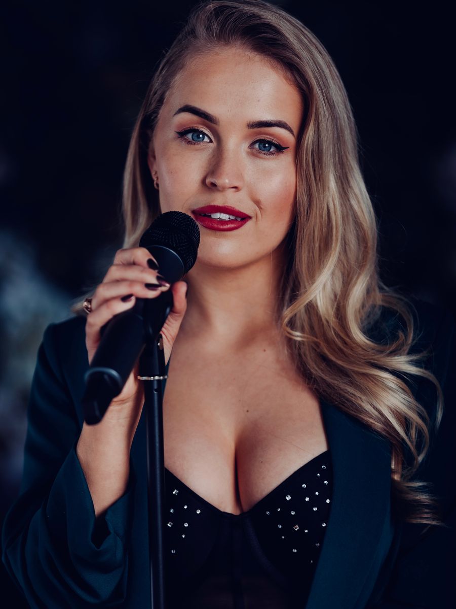Jessica Glover image
